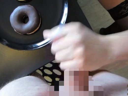Amateurvideo Sperma-Donut von DaddysLuder