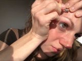 Amateurvideo Augenbrauen zupfen von Ero2nite