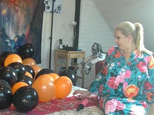 Amateurvideo Halloween Balloonies - die Party kann beginnen von TittenCindy